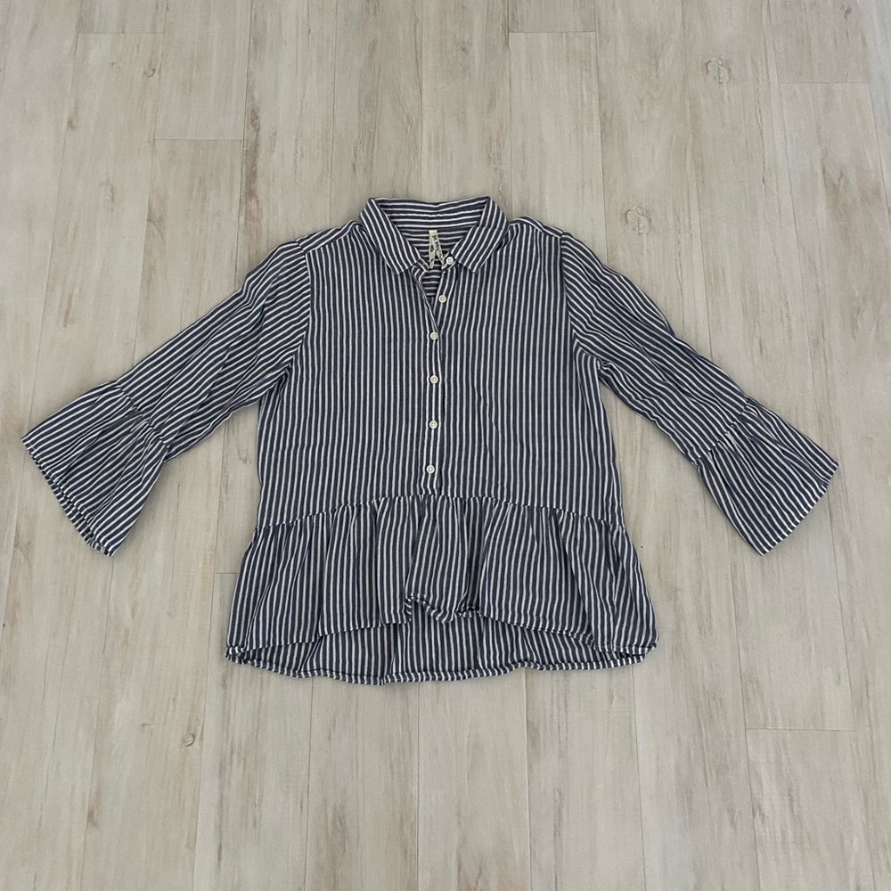 Stripped top